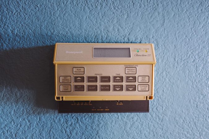 How Can I Reduce My AC Electricity Bill?